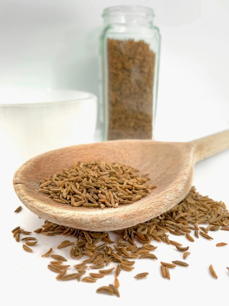 Bowl of fennel seeds, a natural digestive remedy